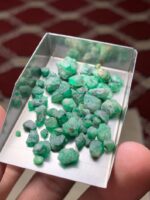 Striking 49.45ct Swat Emerald Rough Lot - Image 10