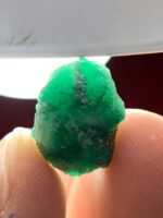 Monumental Beauty: 11.20ct Swat Emerald Crystal with Striking Natural Form - Image 2