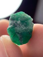 Monumental Beauty: 11.20ct Swat Emerald Crystal with Striking Natural Form - Image 10