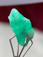 Sleek and Striking: 3.25ct Swat Emerald Crystal with Elegant Natural Form - Image 6