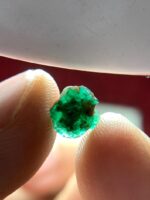 1.67ct Swat Emerald Crystal – Untreated Natural Green Gemstone (7.30 x 8.06 x 5.07 mm) - Image 5