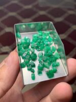 42.27 Carat Swat Emerald Rough Lot – Natural Gemstone Overview - Image 7