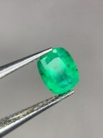 0.78ct Panjshir Emerald – Natural Faceted Green Gemstone - Image 7