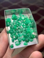 53.81 Carat Swat Emerald Rough Lot – Natural Crystal from Pakistan - Image 2