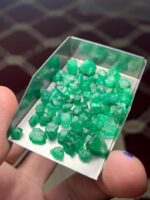 53.81 Carat Swat Emerald Rough Lot – Natural Crystal from Pakistan - Image 5