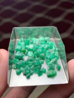 Broad & Bold: 46.50 ct Emerald Rough Lot from Swat Valley - Image 8