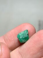 Vibrant Green Wonder: A 4.60 ct Emerald Crystal from Swat, Pakistan - Image 2
