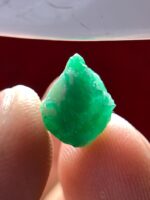 Vibrant Green Wonder: A 4.60 ct Emerald Crystal from Swat, Pakistan - Image 10