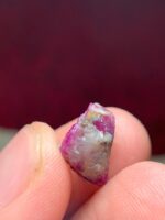 Exploring the Elegance of a 10.75 ct Afghan Ruby: A Gem of Unmatched Beauty - Image 4