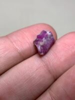 9.65 ct Afghan Ruby Specimen: Pigeon Blood Red Gemstone - Image 4