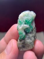 Sleek and Striking - 75.80-Carat Swat Emerald Specimen - Image 3