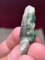 Sleek and Striking - 75.80-Carat Swat Emerald Specimen - Image 9
