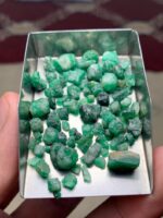Impressive 57ct Swat Emerald Rough Lot - Image 6