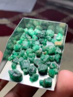 Distinctive 56.80ct Swat Emerald Rough Lot - Image 13