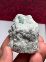 316.85ct Emerald Specimen from Swat – Large Natural Green Crystal (45x37x24mm) - Image 9