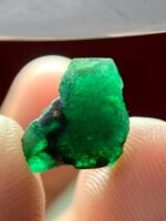 Bold and Beautiful: A 4.19ct Emerald Crystal from Swat Valley - Image 7