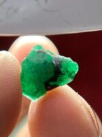 Bold and Beautiful: A 4.19ct Emerald Crystal from Swat Valley - Image 8