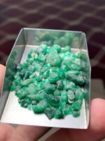 51.40 Carat Swat Emerald Rough Lot – Natural Gemstone Treasure - Image 9