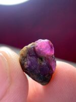 Rare Treasure: 11.10 ct Afghan Ruby Specimen Unveiled - Image 9