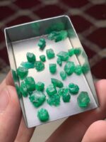 30 Carat Swat Emerald Rough Lot – Dimensions 9.45 × 7.70 × 4.78 mm - Image 6