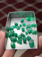 30 Carat Swat Emerald Rough Lot – Dimensions 9.45 × 7.70 × 4.78 mm - Image 11