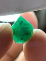 3.51 ct Emerald Crystal from Swat – The Timeless Elegance of Natural Green - Image 4