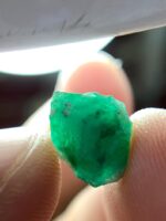 3.51 ct Emerald Crystal from Swat – The Timeless Elegance of Natural Green - Image 5