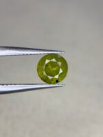 Rare 0.970 ct Demantoid Green Garnet from Khuzdar, Balochistan - Image 6