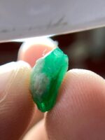 3.51 ct Emerald Crystal from Swat – The Timeless Elegance of Natural Green - Image 8