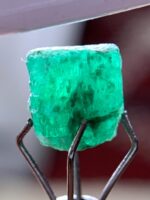 Nature’s Green Jewel: 2.50ct Swat Emerald Crystal (6.85 × 5.46 × 6.60 mm) - Image 4