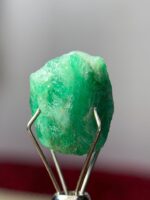 8.03ct Swat Emerald Crystal: Natural Untreated Gemstone - Image 6