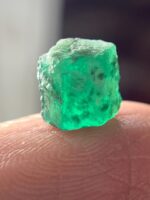 Nature’s Green Jewel: 2.50ct Swat Emerald Crystal (6.85 × 5.46 × 6.60 mm) - Image 8