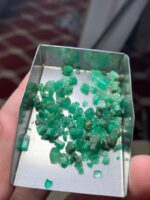 A New Gem Discovery: 29ct Panjshir Emerald Rough Lot - Image 14