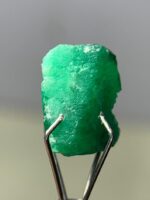 3.435ct Swat Emerald Crystal – Natural Green Beauty in 10.62 x 7.87 x 5.64mm Form - Image 9