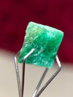 3.500ct Swat Emerald Crystal – Natural Untreated Green Gem (7.87 x 7.46 x 6.46mm) - Image 4