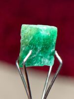 3.500ct Swat Emerald Crystal – Natural Untreated Green Gem (7.87 x 7.46 x 6.46mm) - Image 5