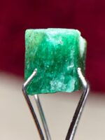 3.500ct Swat Emerald Crystal – Natural Untreated Green Gem (7.87 x 7.46 x 6.46mm) - Image 9