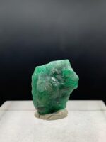 26.50 Carat Emerald Rough Stone: Swat, Pakistan - Image 4