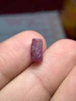 3.920ct African Ruby Crystal – Natural Uncut Specimen (9.95 × 5.46 × 5.20 mm) - Image 7