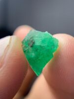 2.725ct Swat Emerald Crystal – Elegant Natural Form (11.46 x 8.98 x 4.14mm) - Image 3