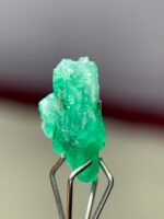 2.725ct Swat Emerald Crystal – Elegant Natural Form (11.46 x 8.98 x 4.14mm) - Image 7