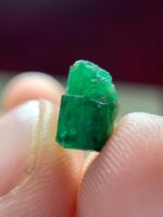 Natural Brilliance in Every Facet: 2.52ct Emerald Crystal from Swat Valley - Image 7