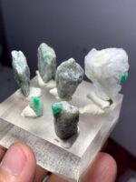 Massive 117.10ct Swat Emerald Specimens Lot – Largest Piece 27x23x12mm - Image 8
