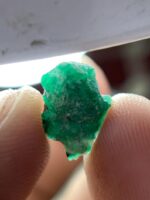 3.38ct Swat Emerald Crystal – A Natural Treasure - Image 6