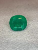 GIA Certified 8.81 ct Emerald from Zambia - Image 11