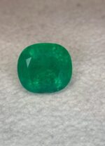 GIA Certified 8.81 ct Emerald from Zambia - Image 10