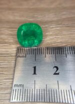 GIA Certified 8.81 ct Emerald from Zambia - Image 3