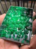 Facet Grade Rough 128 ct Emerald - Vivid Green - from Swat, Pakistan - Image 10