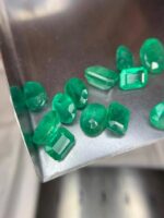 Colossal 30.92 ct Emerald lot from Zambia - Image 4
