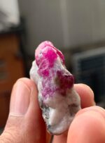 79 ct Beautiful Ruby Specimen from Afghanistan with some pyrite - Image 7